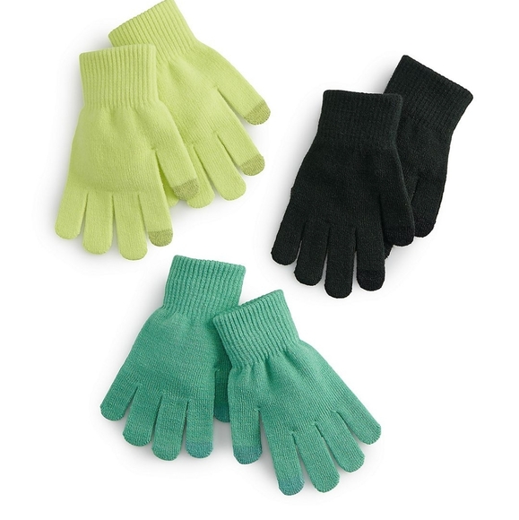 Nine Pairs of Gloves - Picture 5 of 9